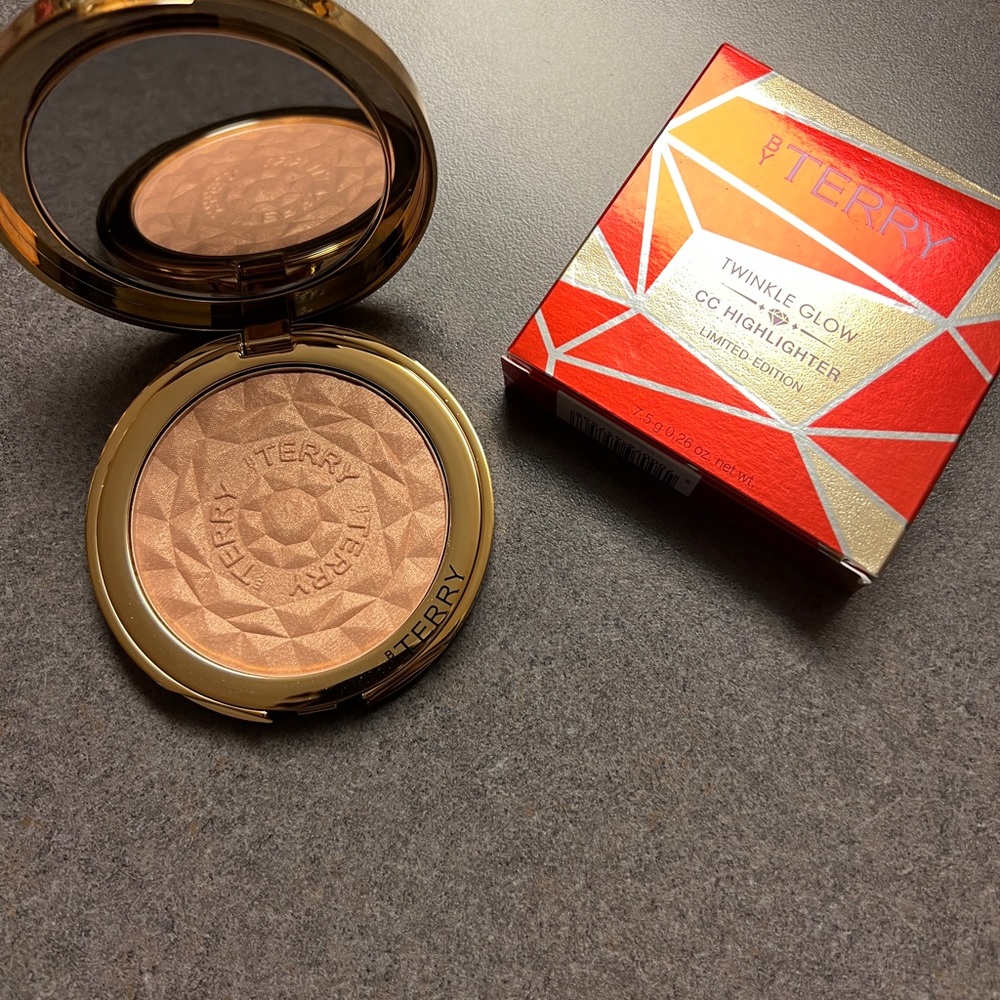 BY TERRY Twinkle Glow CC Highlighter in Candlelight Glow *LE*